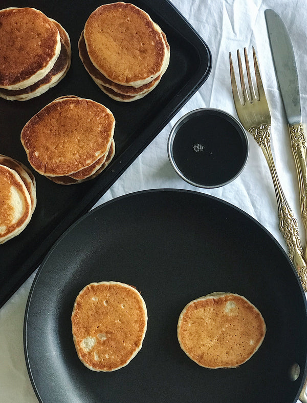 Root Beer Silver Dollar Pancakes: Brunch With a Float Flavor